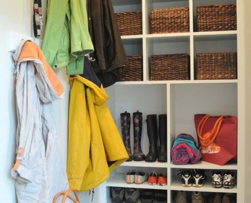 100 лучших идей для хранения обуви: шкафы, обувницы, тумбы и полки