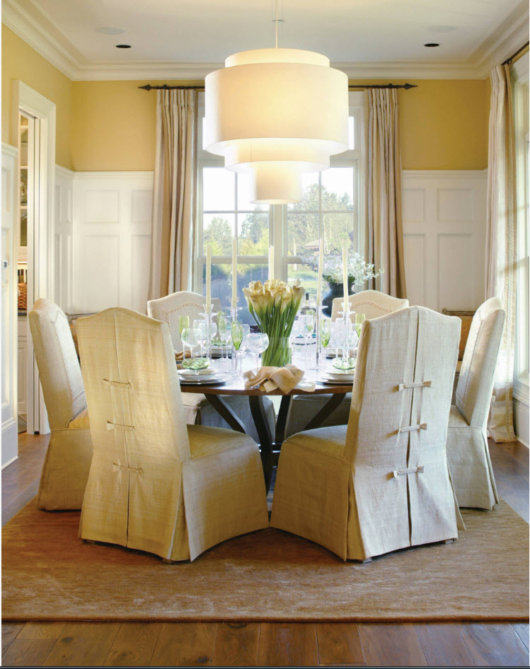 Стол и стулья для обеденной зоны: практичный и эстетичный выбор