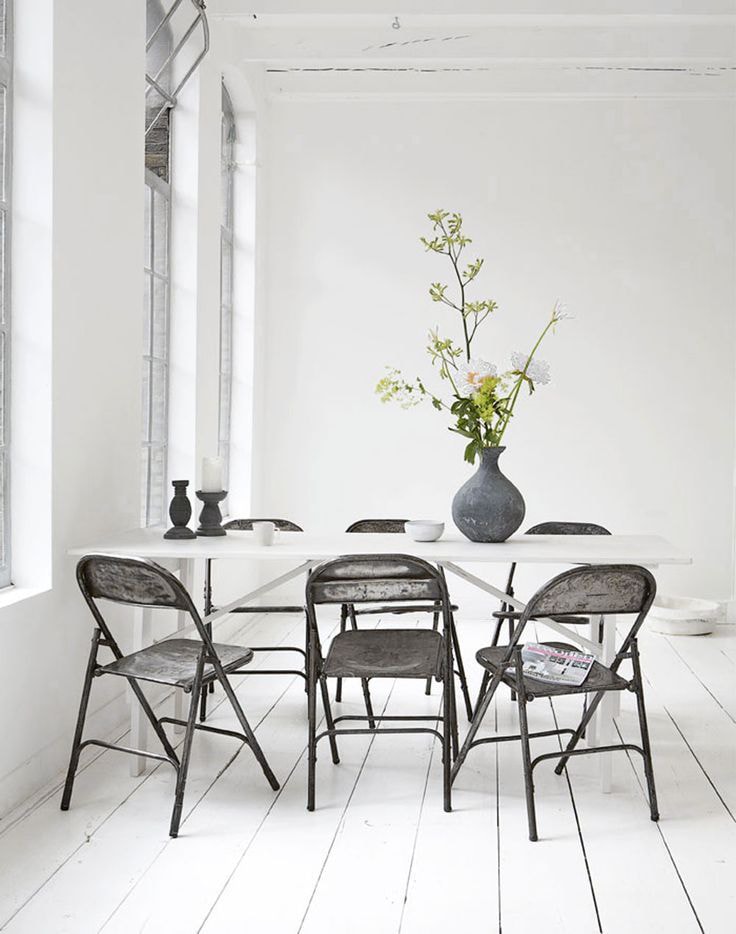 Складные стулья для кухни: комфорт и дополнительная экономия пространства