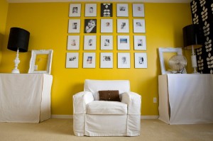 Гостиная в желтых тонах