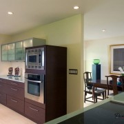 Столешница из стекла для кухни Столешница из стекла для кухни