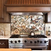 Картина из мозаики на кухни