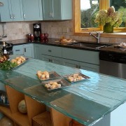 Рефленая стеклянная столешница Рефленая стеклянная столешница