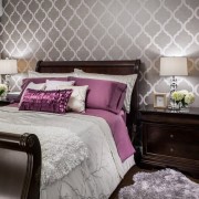 Обои серебристого цвета