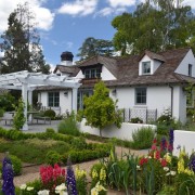 Эффектный дизайн с выложенными трпинками