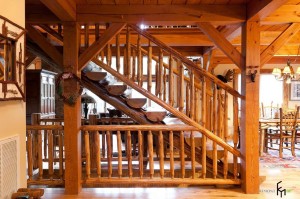 Лестница в деревенском стиле