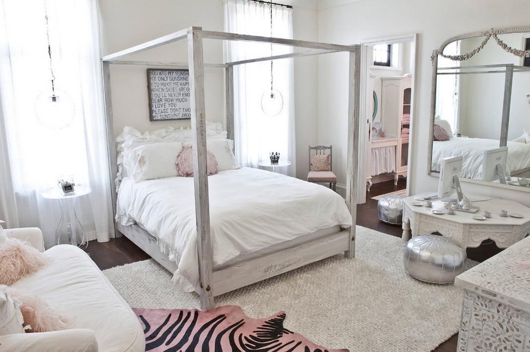Дизайн спальни для девочки в белом цвете