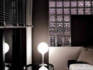 Интерьер со стеклоблоками