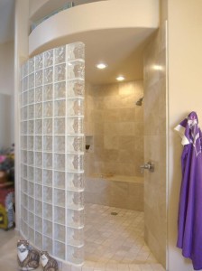 Душевая кабина из стеклоблоков