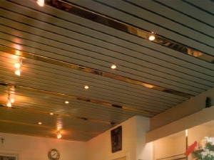 Реечный потолок точечный свет