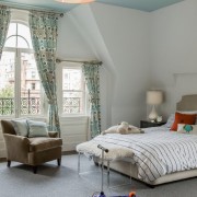 Светлая детская