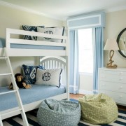 Кровать в интерьере детской фото