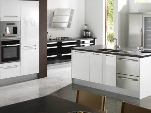 Кухня хай-тек