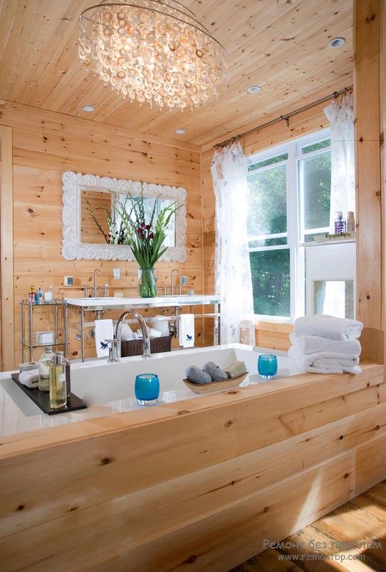 Красивая ванная комната из дерева