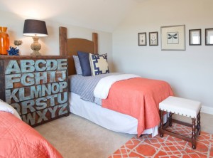 Шрифтовая мебель