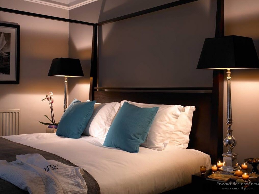 Настольные лампы для спальни в современном стиле