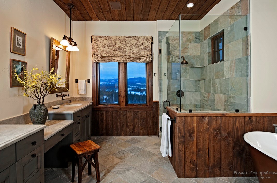 Ванная комната на даче из керамической плитки