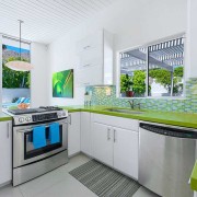 Зеленый цвет в интерьере