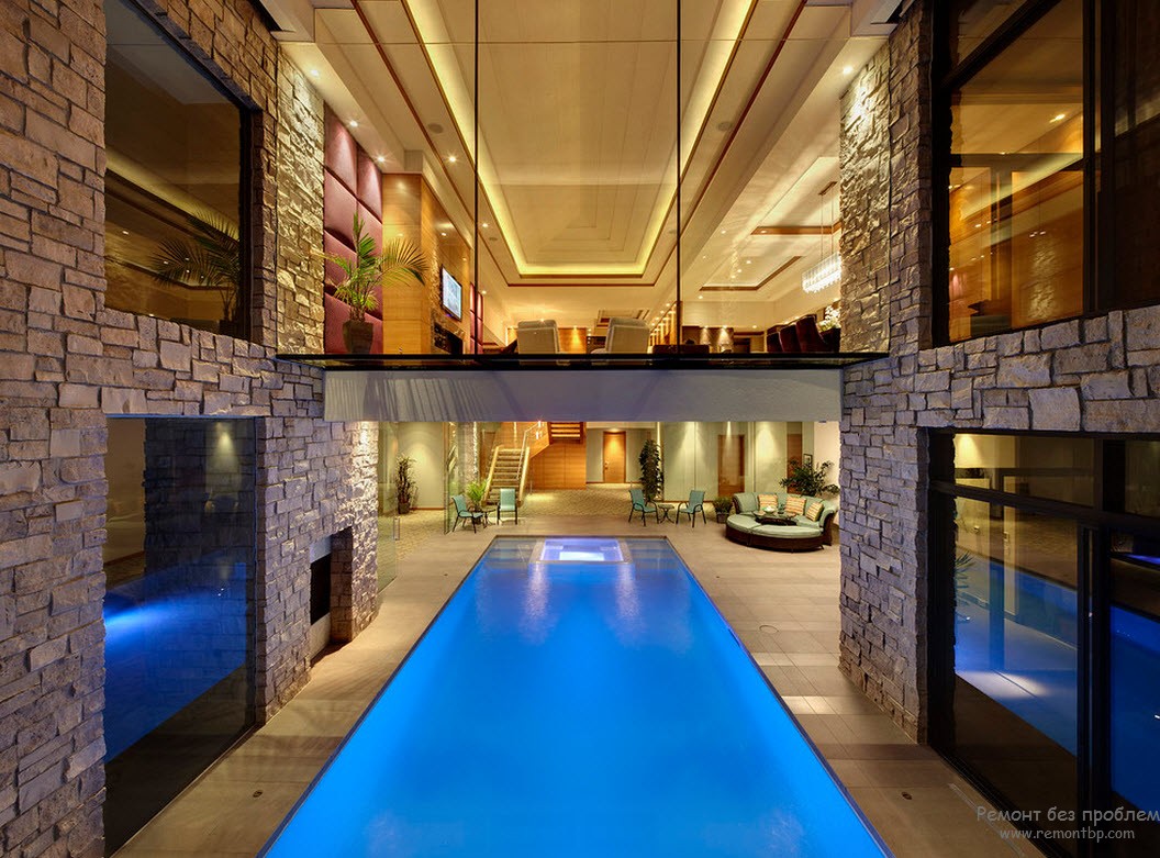 Гарний дизайн будинку з басейном