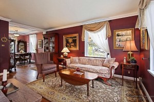 Бордовый цвет - это ваш стиль жизни