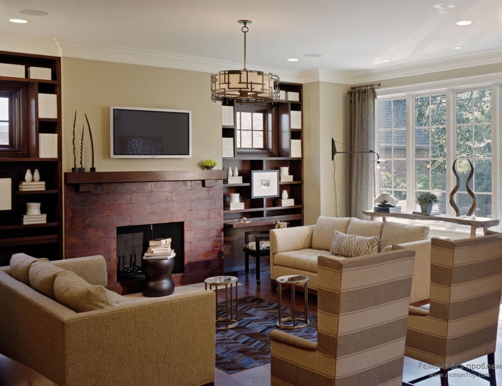 Камин в гостиной