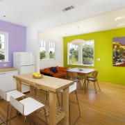 Сочетание сиреневого цвета с салатовым