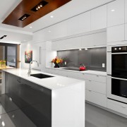 Оригинальное оформление потолка