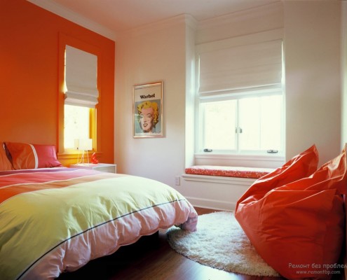 Оранжево-белая спальня