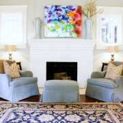 Яркие краски на полотне - изюминка дизайна