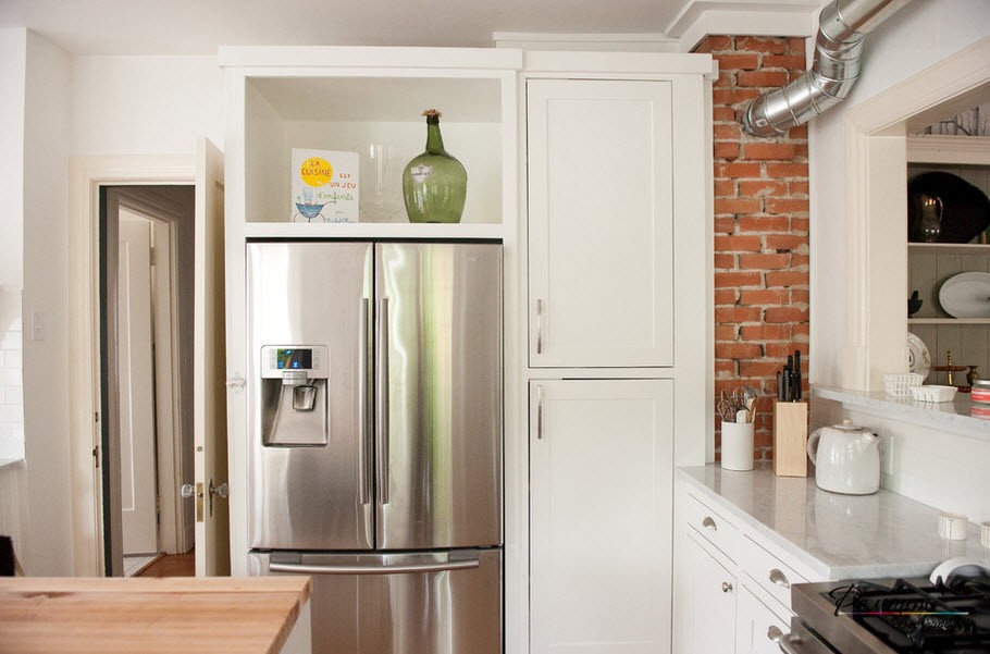 Стильний дизайн кухні з холодильником: вибираємо місце під правильно