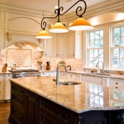 Решетчатые окна на кухне Решетчатые окна на кухне