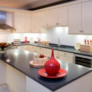 Купольная вытяжка модерн