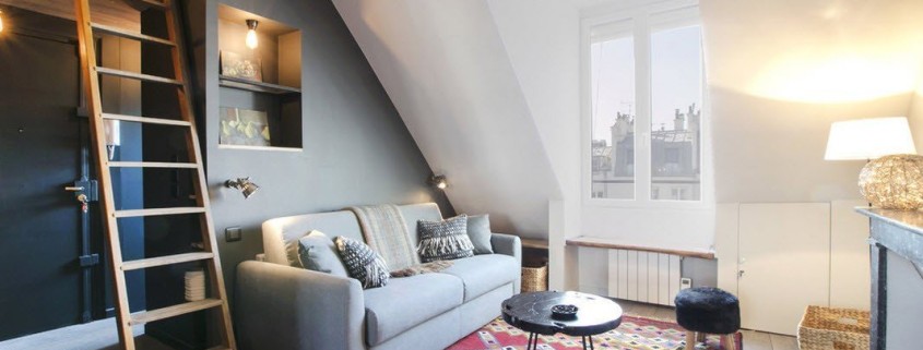 Интерьер парижской квартиры-мансарды