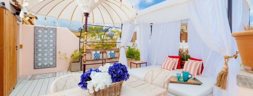 Испанский дизайн летней террасы