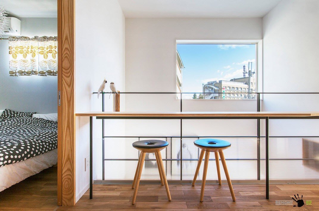 Барная стойка и совы