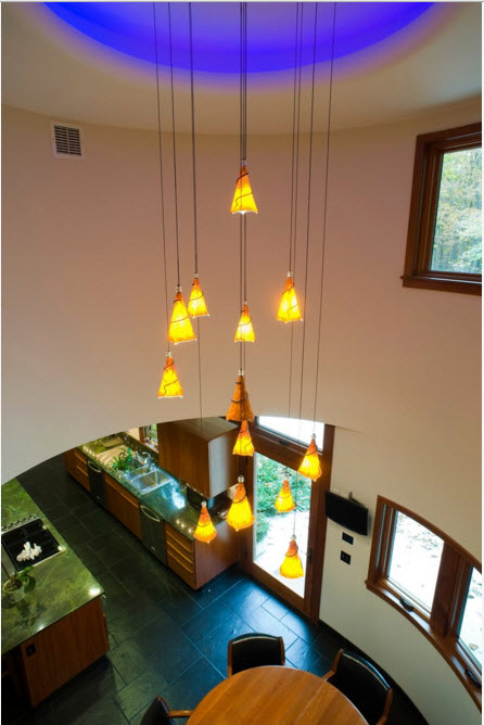 Подвесные светильники для высоких потолков