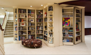 Книжные стеллажи и шкафы в интерьере