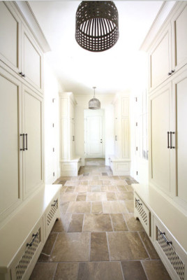 В бежевом цвете