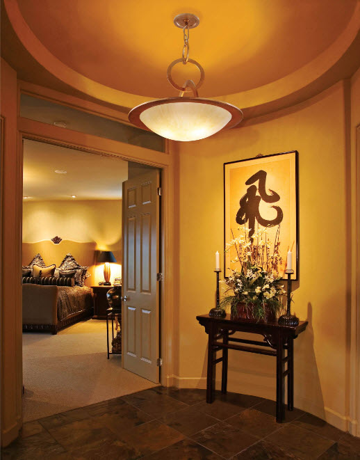 Темное напольное покрытие