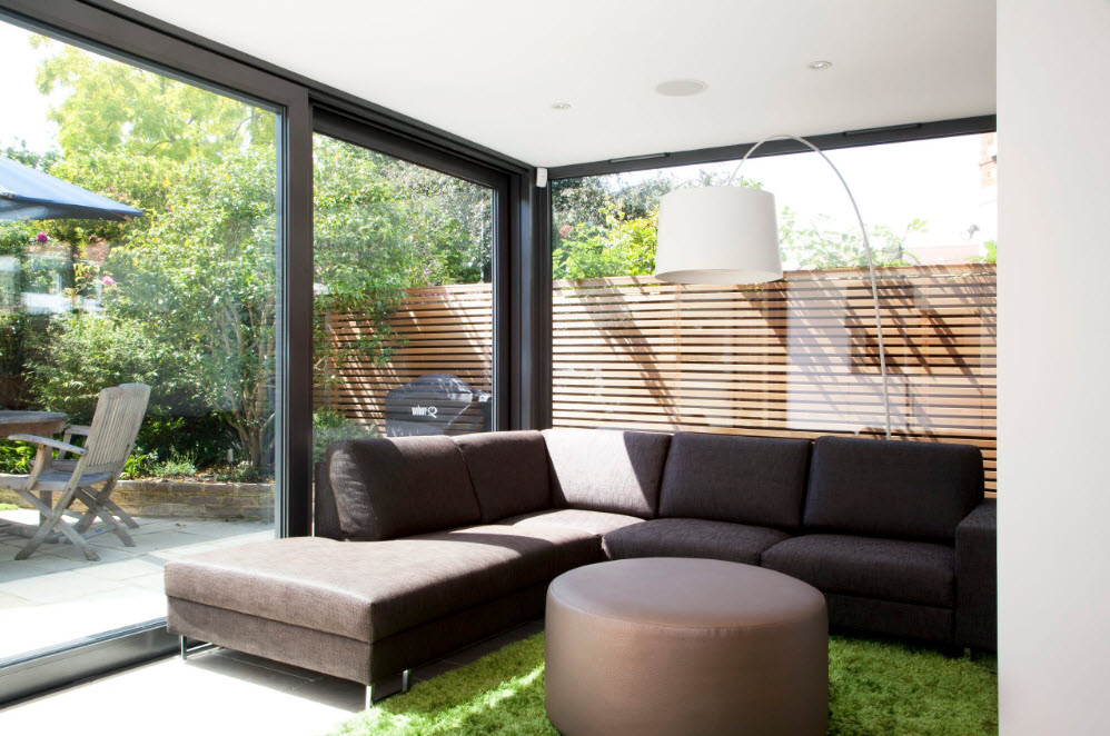 На застекленной террасе