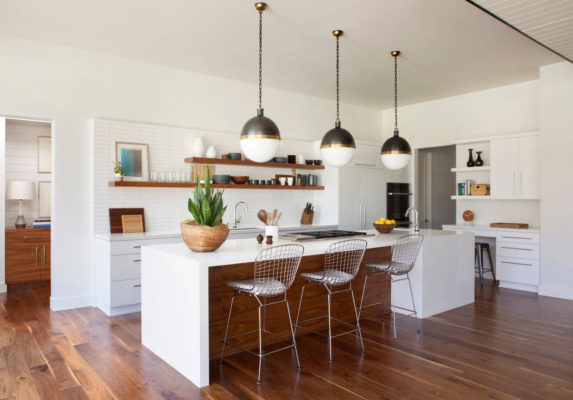Мебельные решения для просторной кухни