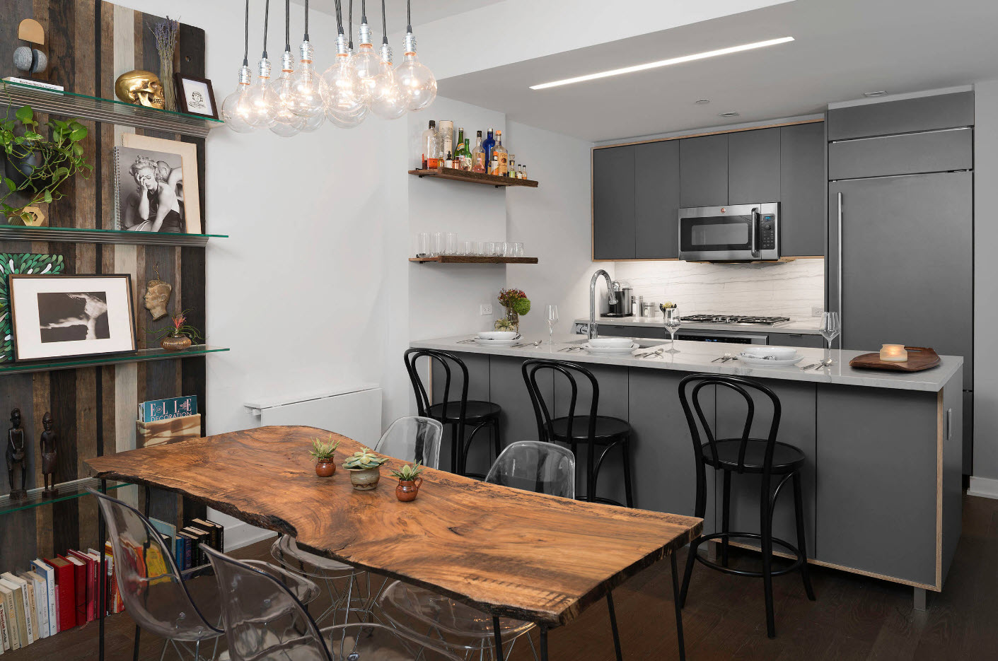 Бело-серый дизайн