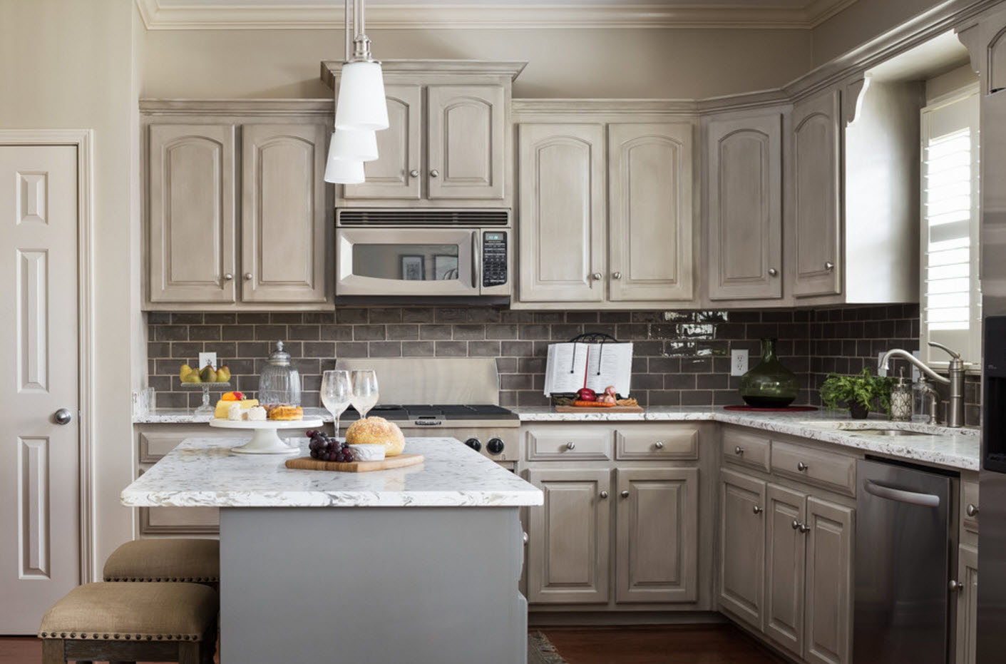 В классическом стиле