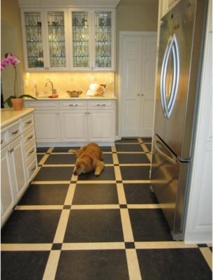 В темном исполнении