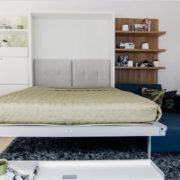 Откидная кровать вертикального типа