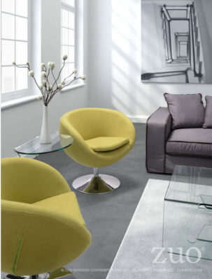 На сером фоне