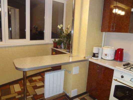 кухня с лоджией