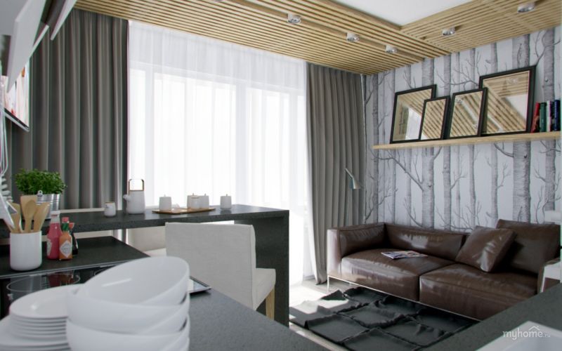 с деревьями на стене