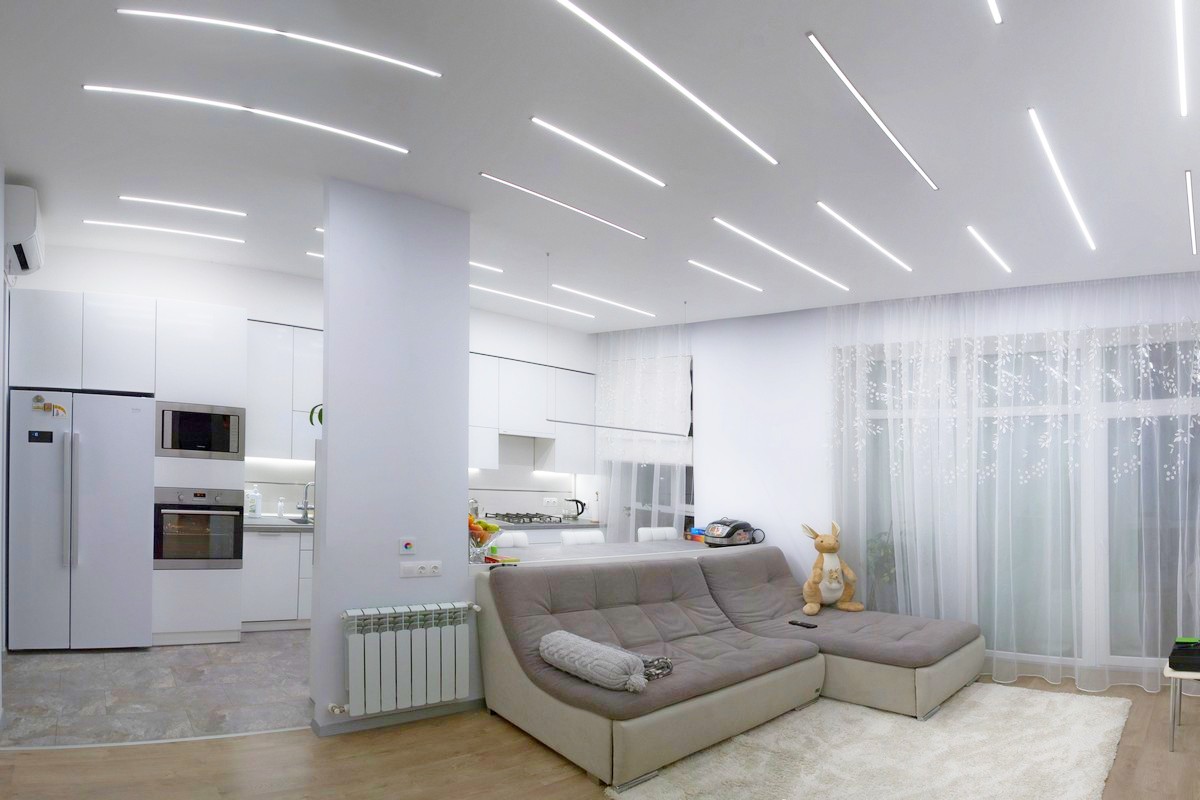 Светодиодные лампы в квартиру. Потолок дизайнерские решения. Подвесной потолок. Освещение потолка. Современные натяжные потолки.