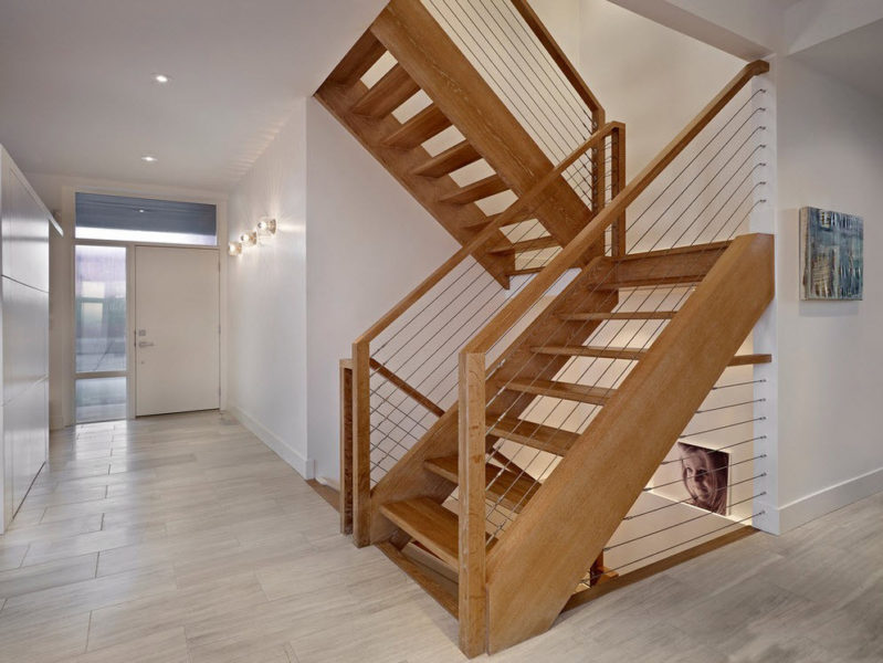 100 лучших вариантов: лестница в доме на мансарду на фото